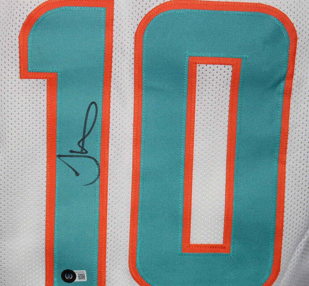 Tyreek Hill Autographed/Signed Pro Style Teal XL Jersey Beckett