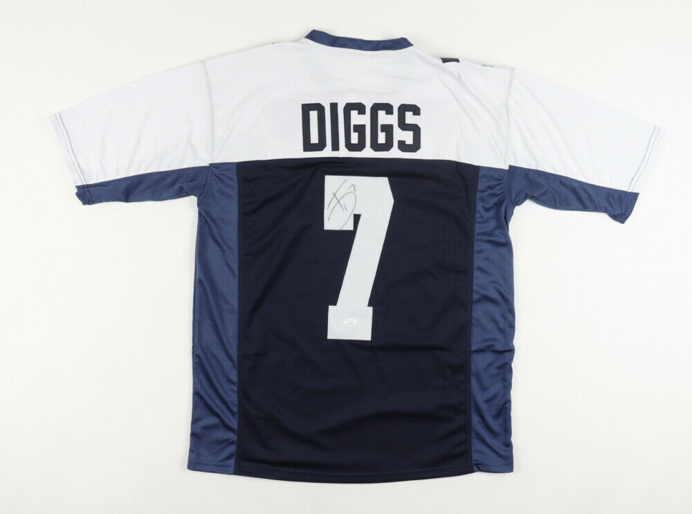 Autographed/Signed Trevon Diggs Dallas White Football Jersey JSA COA at  's Sports Collectibles Store