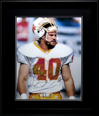 Mike Alstott Signed NFL Tampa Bay Buccaneers Framed 16x20 Photo - White Jersey