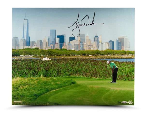 Tiger Woods Autographed NYC 16x20 Print