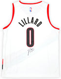 TRAILBLAZERS DAMIAN LILLARD AUTOGRAPHED WHITE FANATICS JERSEY L BECKETT 214826