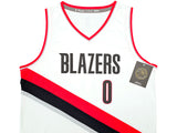 TRAILBLAZERS DAMIAN LILLARD AUTOGRAPHED WHITE FANATICS JERSEY L BECKETT 214826