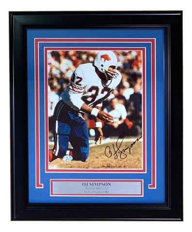 OJ Simpson Signed Framed 8x10 Buffalo Bills Photo BAS LOA