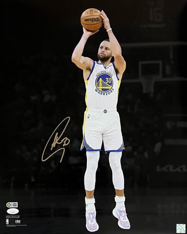 Stephen Curry Golden State Warriors Signed Shooting Spotlight 16x20 Photo JSA