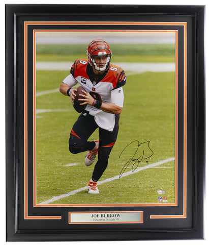Joe Burrow Signed Framed Cincinnati Bengals 16x20 Football Photo Fanatics 37705