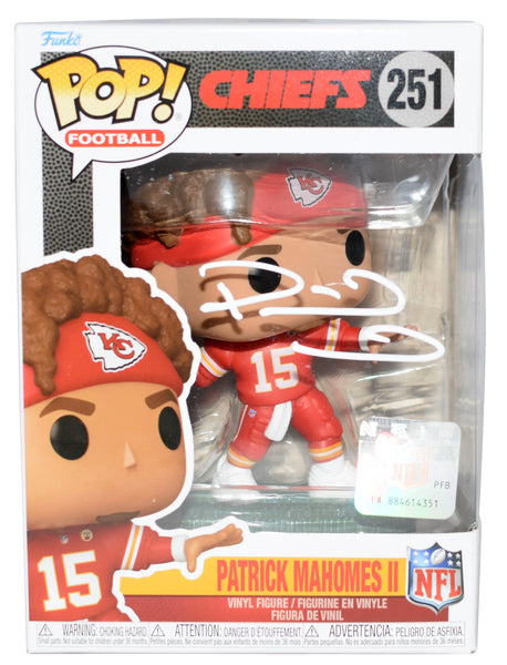 PATRICK MAHOMES SIGNED KANSAS CITY CHIEFS #251 FUNKO POP FIGURE BECKETT