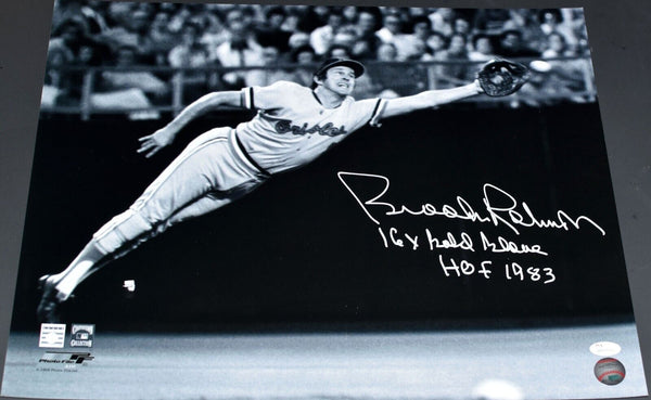 BROOKS ROBINSON SIGNED BALTIMORE ORIOLES 16x20 PHOTO JSA W/ 16X GOLD GLOVE