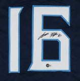 Treylon Burks Signed Tennessee Titans Jersey (Beckett) 2022 1st Round Pick WR