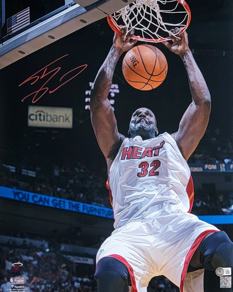 Shaquille O'Neal Autographed Miami Heat 16x20 Photo Beckett Witnessed #2