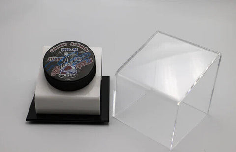 Peter Forsberg Colorado Avalanche Stanley Cup Champions Signed Puck w/Case JSA