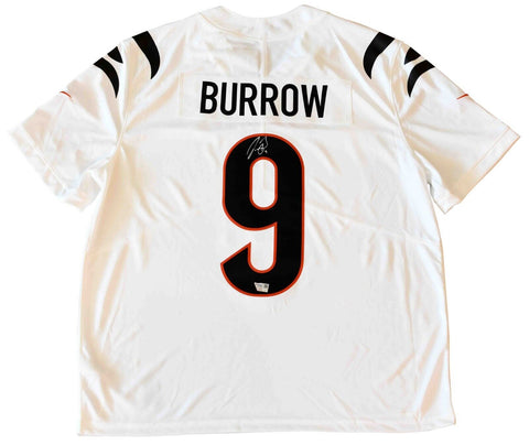 JOE BURROW SIGNED CINCINNATI BENGALS #9 WHITE NIKE LIMITED JERSEY FANATICS