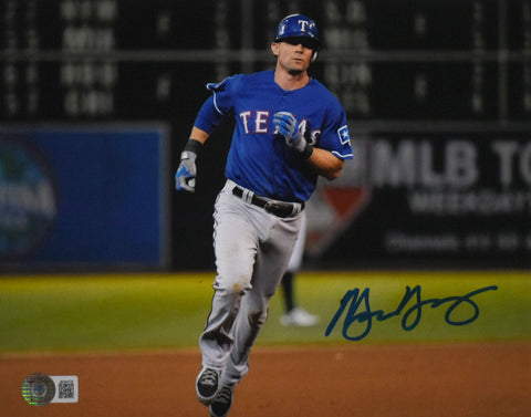 Michael Young Signed Texas Rangers 8x10 Blue Jersey Photo - Beckett W Hologram