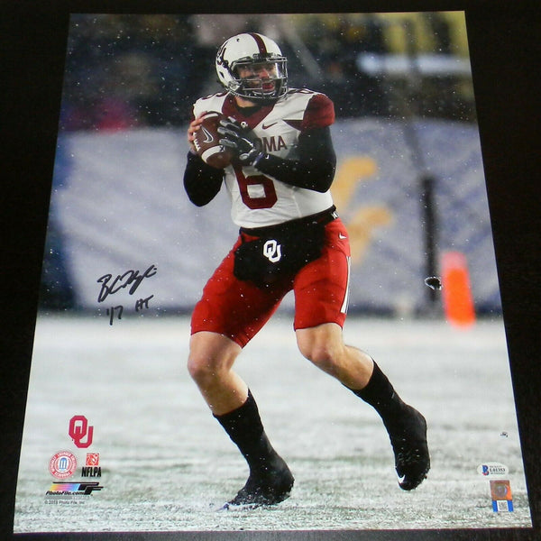 BAKER MAYFIELD AUTOGRAPHED OU OKLAHOMA SOONERS 16x20 PHOTO BECKETT W/ 17 HT