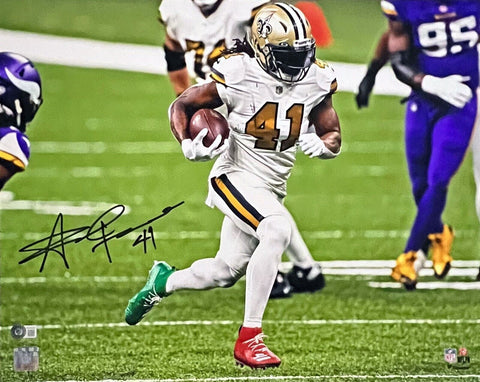 ALVIN KAMARA SIGNED NEW ORLEANS SAINTS CHRISTMAS DAY 16x20 PHOTO BECKETT