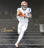 JA'MARR CHASE AUTOGRAPHED SIGNED 16X20 PHOTO BENGALS SPOTLIGHT BECKETT QR 205626