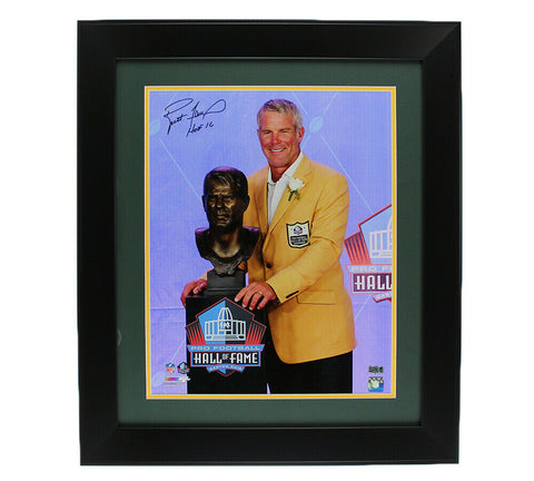 Brett Favre Signed Green Bay Packers Framed 16x20 Photo - HOF Speed w- HOF 16