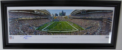 RUSSELL WILSON AUTOGRAPHED SIGNED FRAMED SEAHAWKS PANORAMIC PHOTO RW HOLO 131941