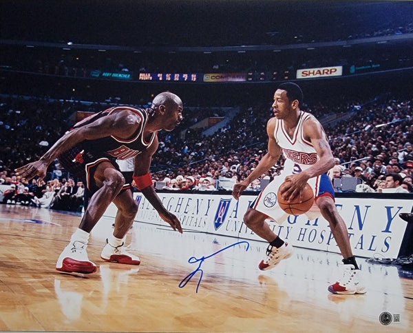 Allen Iverson vs. Jordan Signed Philadelphia 76ers 16x20 Photo Beckett Witnessed