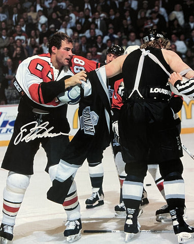 Eric Lindros Signed Philadelphia Flyers 16x20 Fight Photo vs McSorely JSA Holo