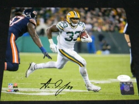 AARON JONES SIGNED AUTOGRAPHED GREEN BAY PACKERS VS BEARS 8x10 PHOTO JSA