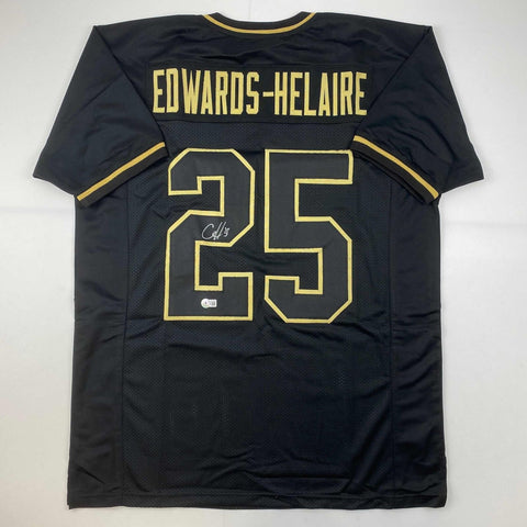 Autographed/Signed Clyde Edwards-Helaire Kansas City Blackout Football Jersey Be