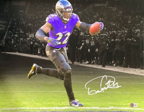 Derrick Henry Signed 16x20 Baltimore Ravens Purple Jersey Photo BAS