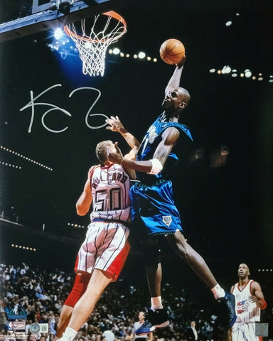 Kevin Garnett Autographed Minnesota Vikings 16x20 Photo Beckett Witnessed #1