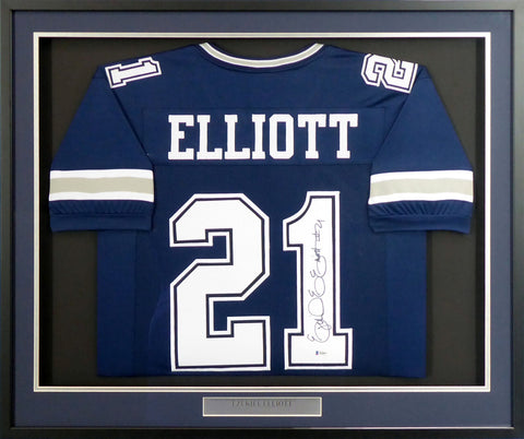 COWBOYS EZEKIEL ELLIOTT AUTOGRAPHED SIGNED FRAMED BLUE JERSEY BECKETT 151434