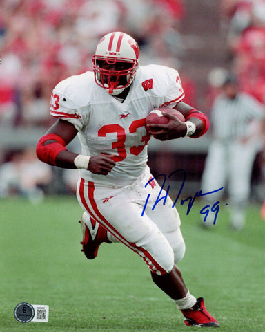 Ron Dayne Autographed Wisconsin Badgers 8x10 Photo '99 Beckett 47267