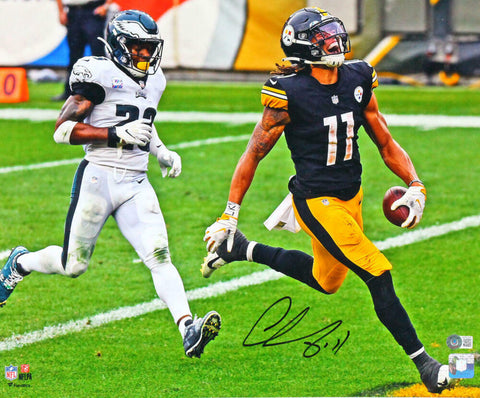 Chase Claypool Signed Pittsburgh Steelers 16x20 TD Vs. Eagles FP Photo- Beckett