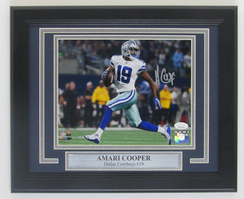 Amari Cooper Cowboys Signed/Autographed 8x10 Photo Framed JSA 141609