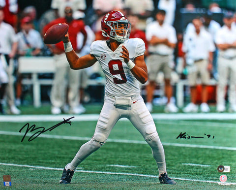 Bryce Young Signed Alabama Crimson Tide 16x20 Passing w/Heisman-Beckett W Holo