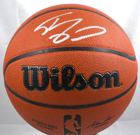 Shaquille O'Neal Autographed Official NBA Wilson Basketball - Beckett W Hologram