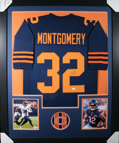 DAVID MONTGOMERY (Bears throwback TOWER) Signed Autographed Framed Jersey JSA