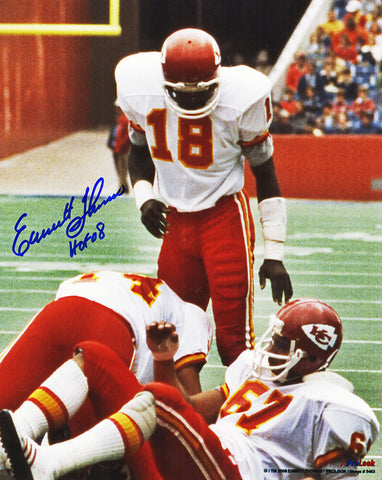 Emmitt Thomas Signed Kansas City Chiefs Action 8x10 Photo w/HOF'08 -SCHWARTZ COA