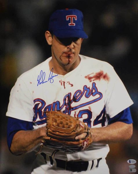 Nolan Ryan Autographed/Signed Texas Rangers 16x20 Photo Beckett 31259