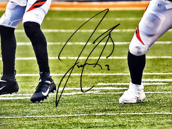 Joe Burrow Autographed 16x20 Photo Cincinnati Bengals Fanatics