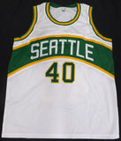 Seattle Supersonics Shawn Kemp Autographed White Jersey Beckett BAS QR #BE42206