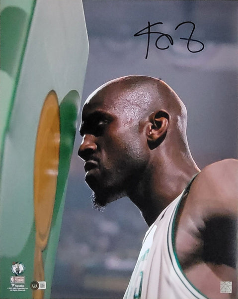 Kevin Garnett Autographed Boston Celtics 2008 NBA Finals 16x20 Photo Witnessed