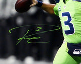 RUSSELL WILSON AUTOGRAPHED SIGNED 16X20 PHOTO SEATTLE SEAHAWKS RW HOLO 123810