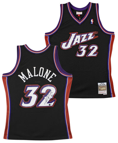 Jazz Karl Malone Signed 1998-99 Black Mitchell & Ness Swingman Jersey BAS Wit