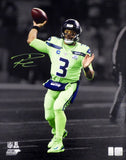 RUSSELL WILSON AUTOGRAPHED 16X20 PHOTO SEAHAWKS GREEN COLOR RUSH RW 159121