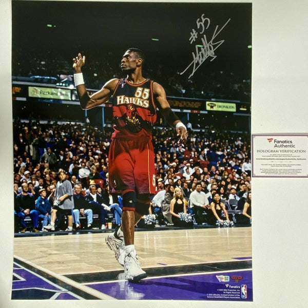 Autographed/Signed DIKEMBE MUTOMBO Atlanta Hawks 16x20 Photo Fanatics COA Auto