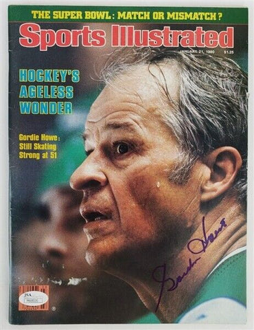 Gordie Howe Signed 1980 Sports Illustrated (JSA COA) Detroit Redwings / Whalers