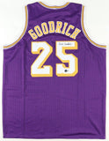 Gail Goodrich Signed Los Angeles Lakers Jersey (Beckett) 1972 NBA Champion Guard