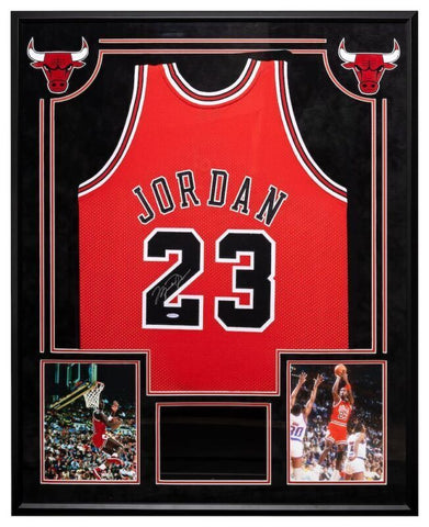 MICHAEL JORDAN Autographed Authentic Bulls Jersey w/ Monitor UDA