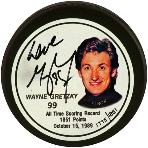 Wayne Gretzky Signed Kings Scoring RC Gretzky Image #1775/1851 Hockey Puck (PSA)