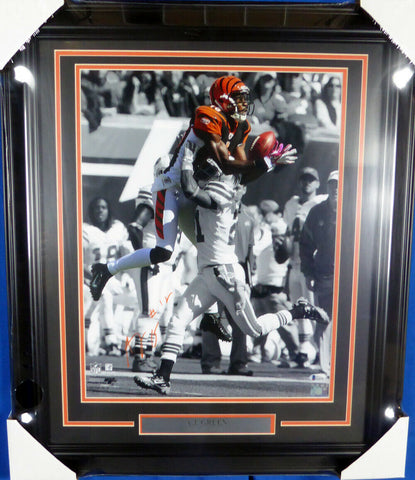 A.J. AJ GREEN AUTOGRAPHED FRAMED 16X20 PHOTO CINCINNATI BENGALS BECKETT 130259