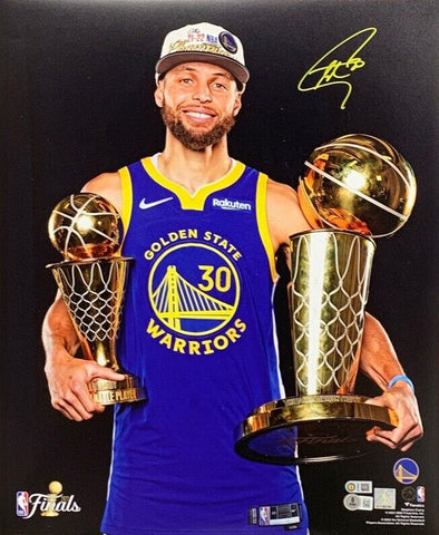 Stephen Curry Autographed Golden State Warriors Basketball 16x20 Photo Beckett