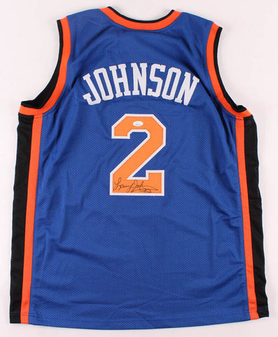 Larry Johnson Signed New York Knicks Jersey (JSA COA) #1 Overall Draft Pck 1991